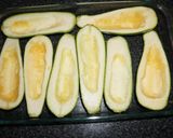 Foto del paso 3 de la receta: Zapallitos italianos rellenos con salsa boloñesa
