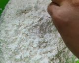 Foto langkah ke 2 dari resep Kembang Goyang Wijen.