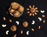 A picture of step 8 of Atta Ladoo / Pinni.
