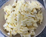 Foto del paso 4 de la receta: Hojaldre de espinacas y queso