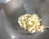 A picture of step 4 of Tripal schezwan rice.