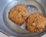 A picture of step 4 of Paruppu Vada.