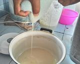 Foto langkah ke 4 dari resep Sari Kedelai Sulee.