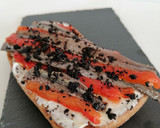 Foto del paso 6 de la receta: Tosta de pimientos asados y anchoas