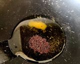 A picture of step 2 of Dahi Bhindi Masala.