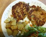 A picture of step 3 of Chicken of the Sea Simple Salmon Cakes.