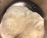 Foto del paso 2 de la receta Bizcocho de yogur de coco con cobertura de chocolate negro 🥥🍫