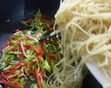 A picture of step 5 of Vegetable spaghetti.