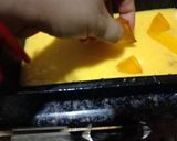 A picture of step 5 of Mango jelly crystal ice cream.