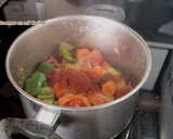 Foto del paso 4 de la receta: Arroz con bacalao y alcachofas