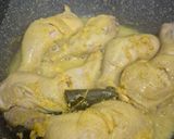 Foto langkah ke 4 dari resep Ayam Ungkep Bumbu Kuning (Bisa untuk Frozen).