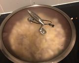 A picture of step 3 of Daikon sauce Chicken (pre 10m, cook 10min).