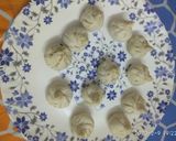 A picture of step 6 of Steamed Momos.