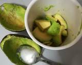 Foto del paso 8 de la receta Ensalada de bogavante y mango con crema de aguacate