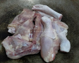 Foto langkah ke 2 dari resep Ayam (bebek) hitam khas madura.