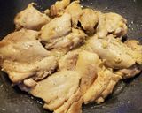 Foto del paso 2 de la receta: Pollo al cúrcuma 🌺