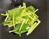 炒小松菜（油水炒法）的食譜步驟4照片