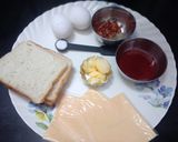पॅन फ्रॉईड एग चीज सँडविच (egg cheese sandwich recipe in marathi) रेसिपी स्टेप 1 फोटो