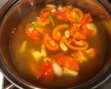 Hình bước làm 3 của món Canh cá thu nấu ngót