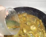 Foto del paso 11 de la receta Alcachofas con gambas peladas y piñones