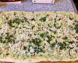 Pas rețetă Pâine cu leurdă și mozarella 4 fotografie