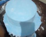 A picture of step 1 of Fondants vanilla cake.