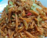 Foto langkah ke 6 dari resep Mi Gomak Goreng Simple.