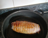 Foto del paso 3 de la receta: Redondo de pavo relleno con salsa