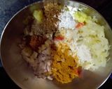 A picture of step 1 of Veg Noodles kababs.