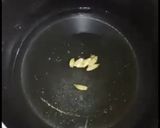A picture of step 1 of Suji Ka Halwa🍛😋😋😋.