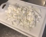 Une image de l'étape 1 de Petits feuilletés au thon,tomates séchées,crème et épices.