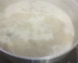 A picture of step 3 of Cream of Mushroom Soup With Spinach-Methi Egg Sandwich.
