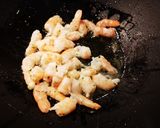 Foto del passaggio 1 della ricetta Paccheri profumati