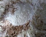 A picture of step 2 of Redvelvet cake.