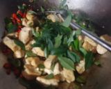 Foto langkah ke 4 dari resep Tahu Cabe Garam.