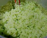 Hình bước làm 3 của món Xôi lá dứa gà rô ti