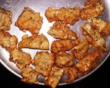 A picture of step 4 of Papad Surprise.