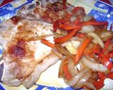 Foto del paso 6 de la receta: Chuletas de cerdo a la chapa con verduras salteadas