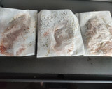 Foto del paso 4 de la receta: Pechuga de pollo en papel de horno