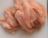 A picture of step 1 of Chicken stroganoff.