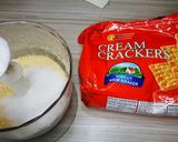A picture of step 4 of No bake Raspberry cheese cake.