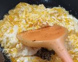 Foto langkah ke 1 dari resep Nasi Goreng Kuning.