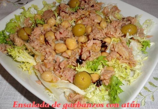 Como cocinar Ensalada De Garbanzos Con Atún Y Escarola ...