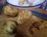 Foto del paso 1 de la receta: Salmón blanco a la plancha con papas rústicas
