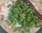 Foto langkah ke 4 dari resep Creamy Chicken Soup.
