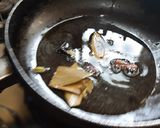 A picture of step 3 of Egg masala gravy.