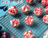 Foto langkah ke 3 dari resep Bolu Kukus Merah Putih.