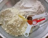 A picture of step 1 of Baisan ki roti.