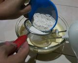 Foto langkah ke 5 dari resep Bolu Gulung Super Moist.