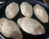 A picture of step 4 of Tlacoyos Stuffed with Quesillo.